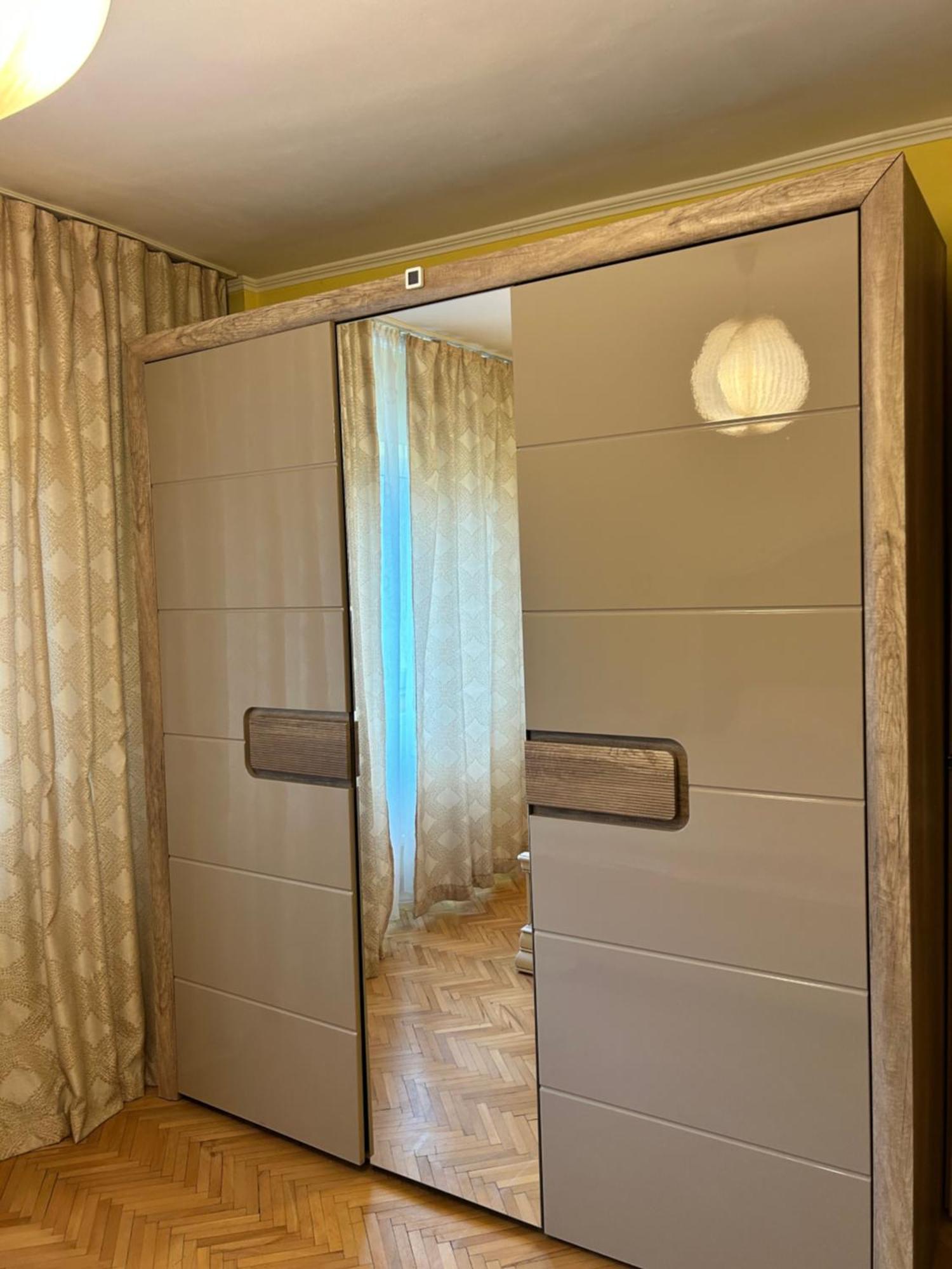 בוקרשט Apartment Palace Of Parliament מראה חיצוני תמונה