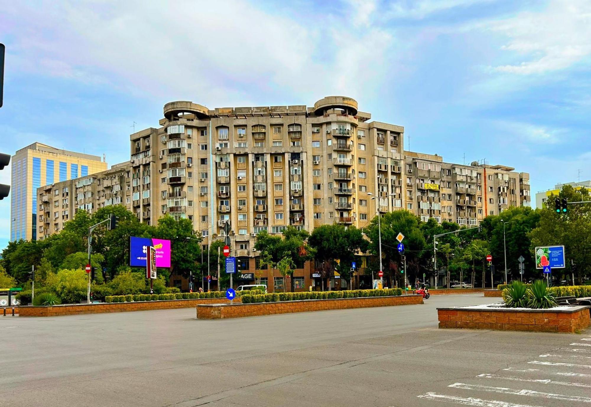 בוקרשט Apartment Palace Of Parliament מראה חיצוני תמונה